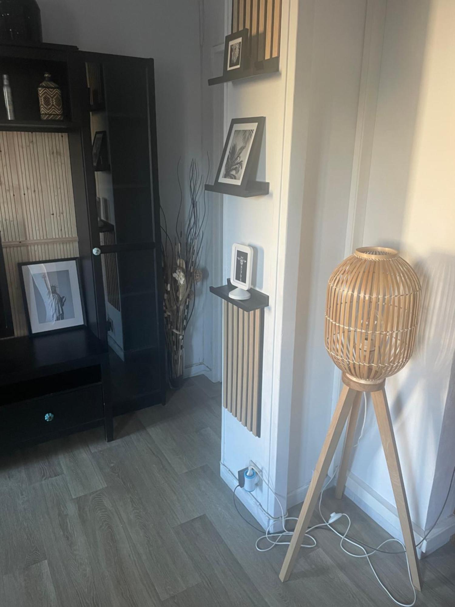 Bel Appartement Spacieux ,Convivial De 3 Chambres Avec Parking Prive Secure Caen Exterior photo